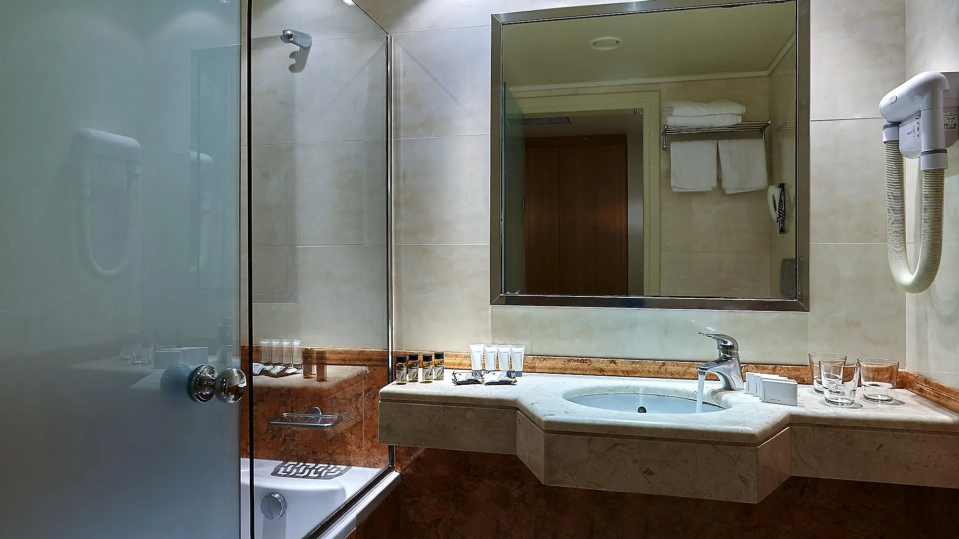 Atrion Hotel Heraklion  Heraklion (Crete)