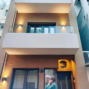 Maisonette Center Apartment
